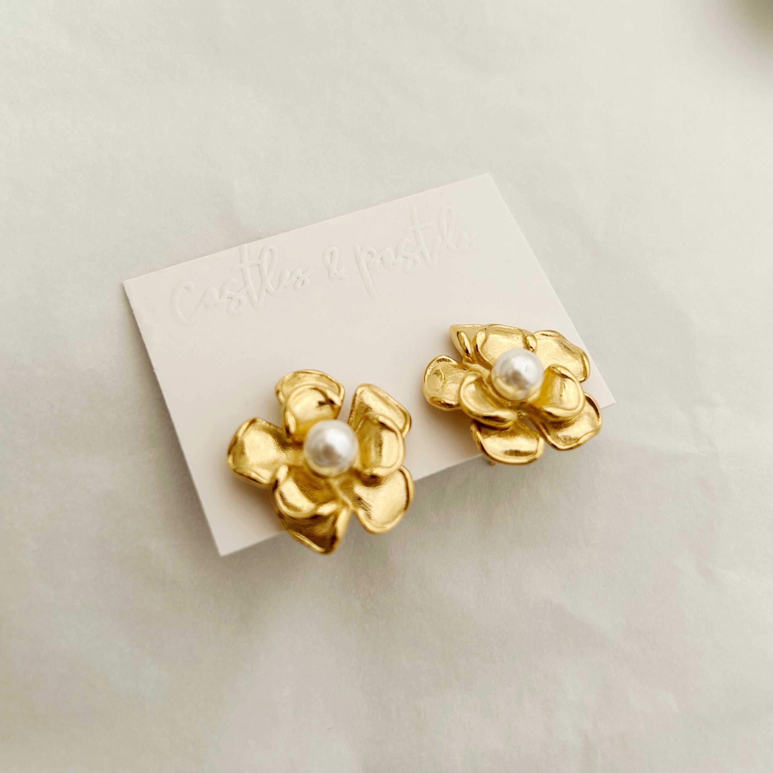 Clara Pearl Studs