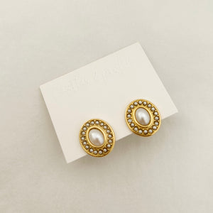 Ciara Pearl Studs